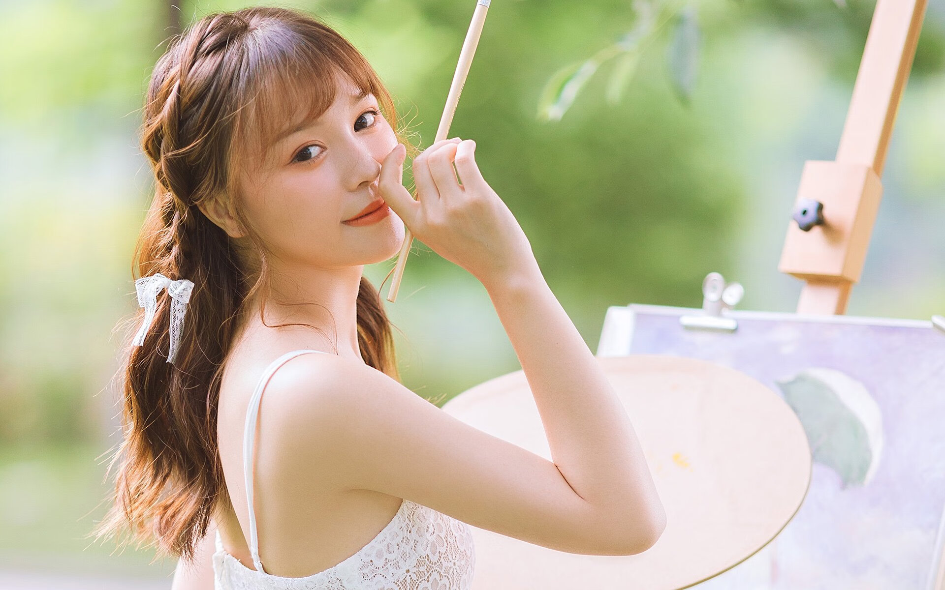 埃弗顿后腰防守强度提升限制穿插跑动，埃弗顿的球衣