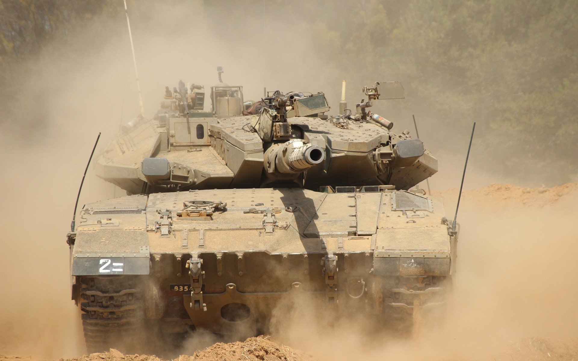 特斯·冯·迪克:中场的指挥官,为南非队提供战术深度,安迪冯斯特拉克