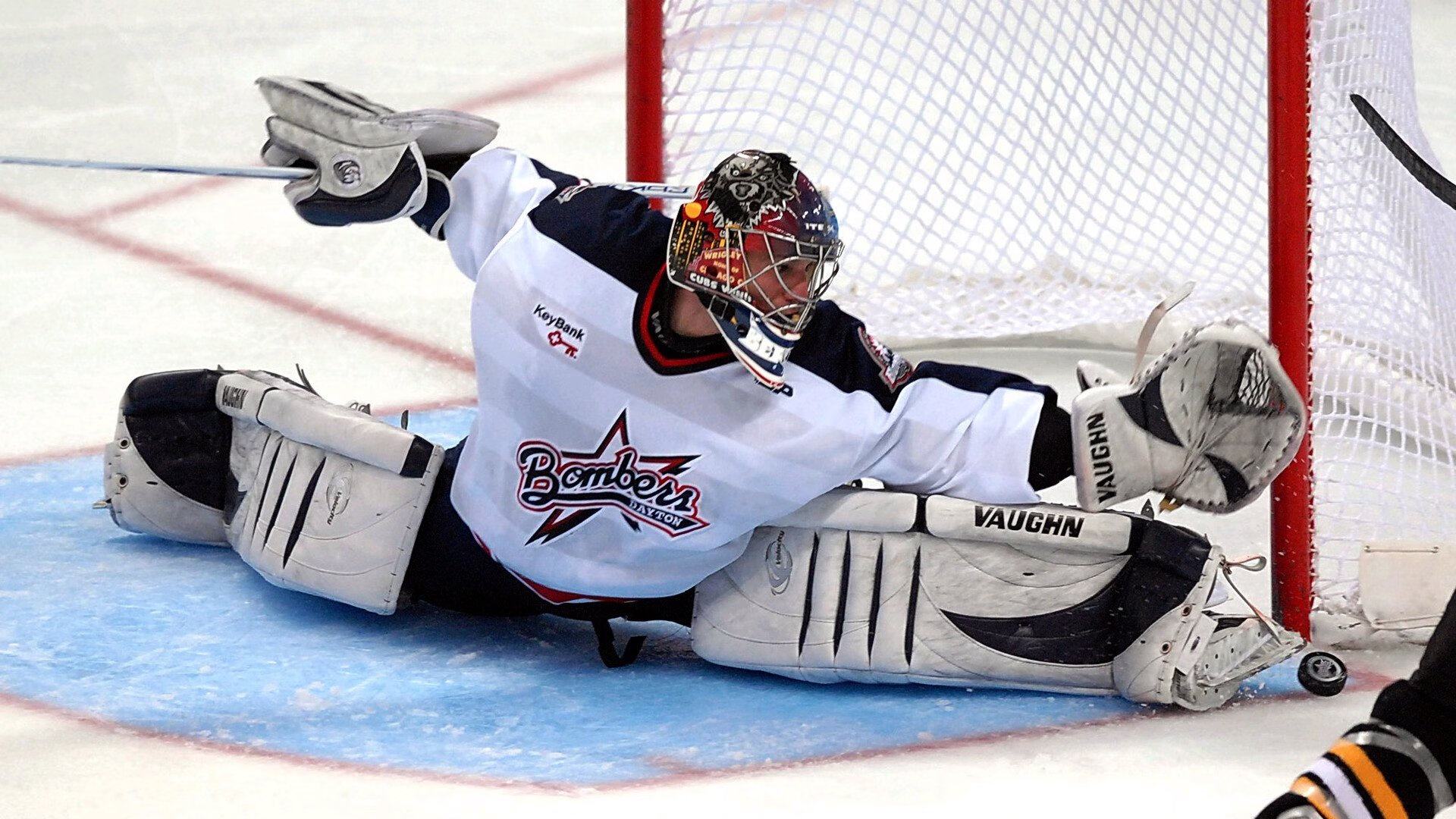 跨界合作大潮：NBA如何与娱乐、科技联手？，nba联盟跟球队老板是怎么合作的